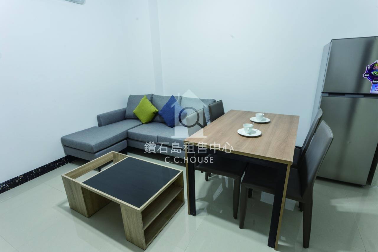 钻石名邸 Diamond One Hotel And Serviced Apartment Phnom Penh Bagian luar foto